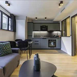Hsh Parmentier-couronnes Ii Design 4p-1br Appartement Paris