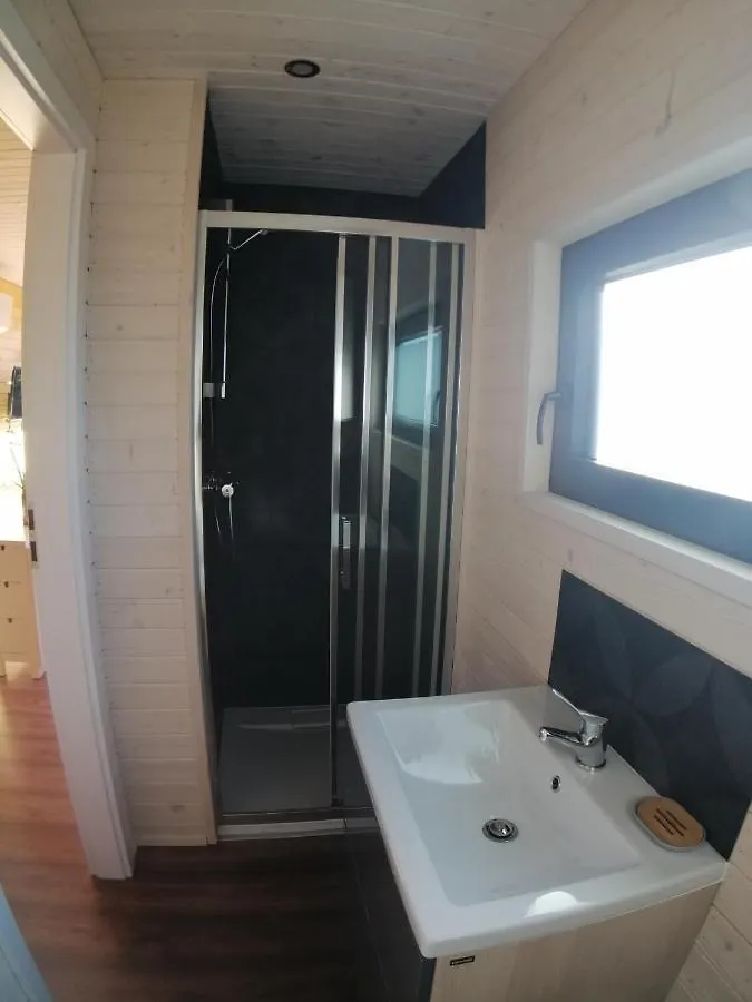 Les Lodges De L'Oliveraie De Virevent Grasse