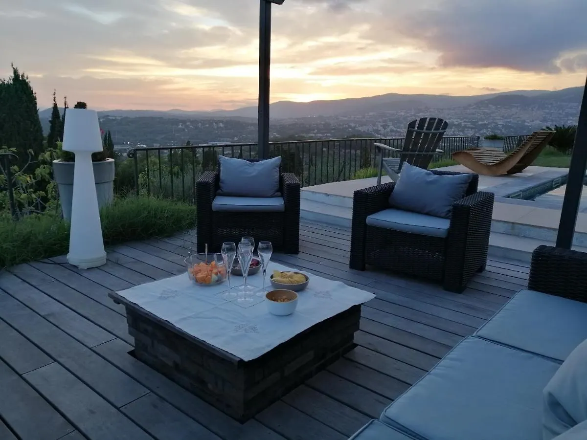 Les Lodges De L'Oliveraie De Virevent Grasse 0*,  France