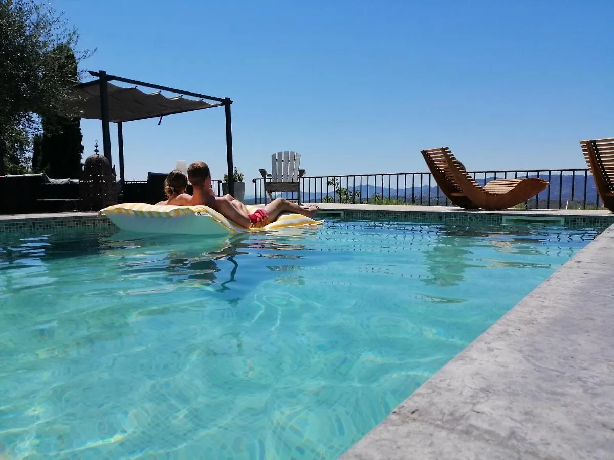 Les Lodges De L'Oliveraie De Virevent Grasse